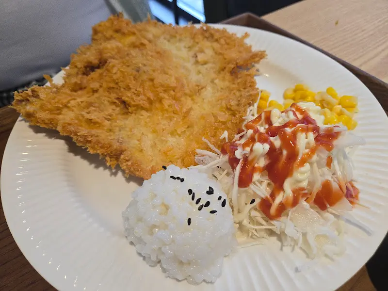 밤부리의 돈가스