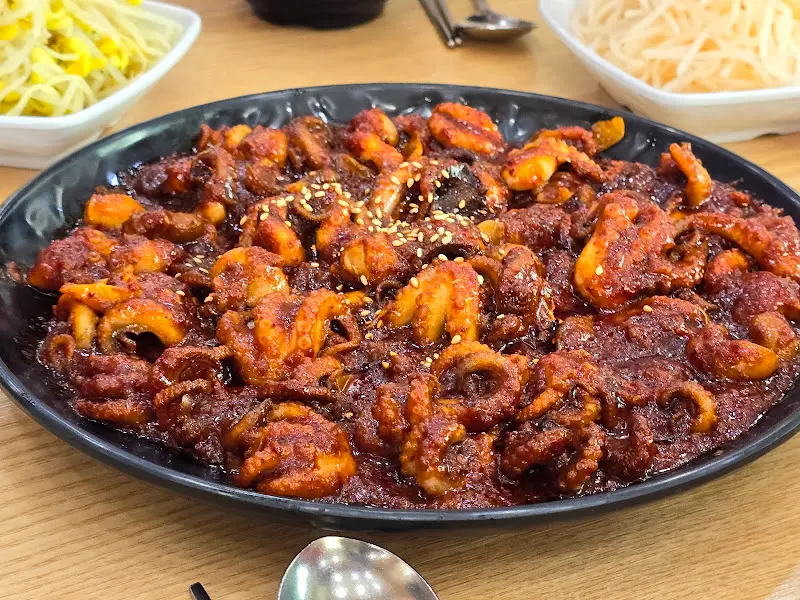 매콤한 쭈꾸미 볶음