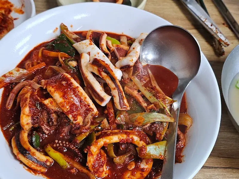 오징어 두루치기