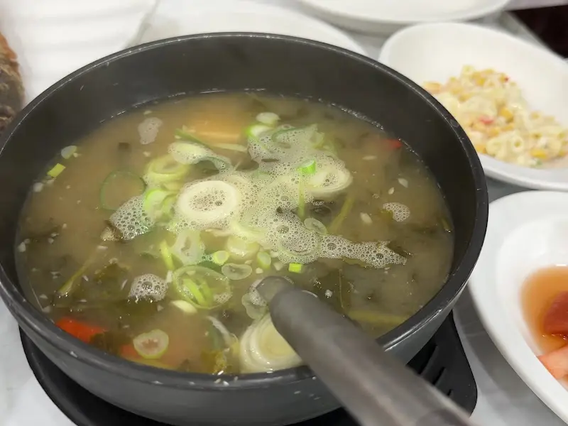 꽃게가 듬뿍 들어간 시원한 된장찌개