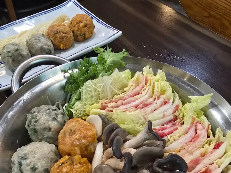 만두와 칼국수 사리