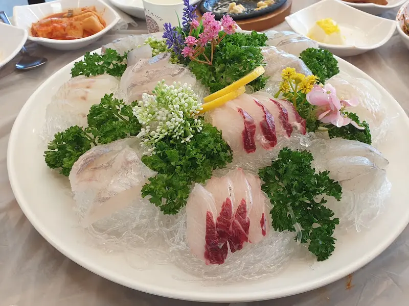 싱싱한 해산물 한 상