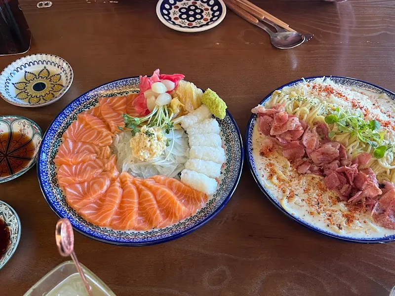 연어 모둠과 로제 파스타