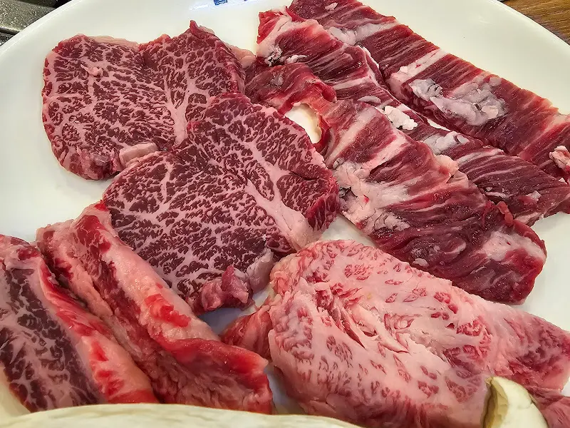 약소 모듬 한 상차림