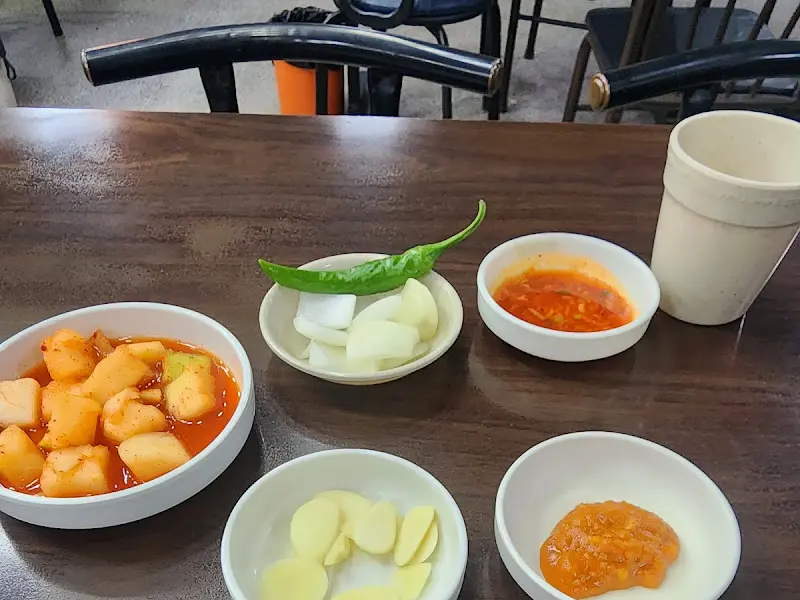 햇빛촌 기본 상차림