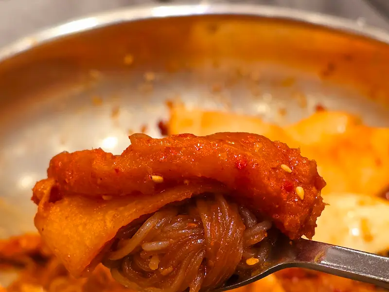 코다리냉면과 함께 나오는 쫄깃한 코다리