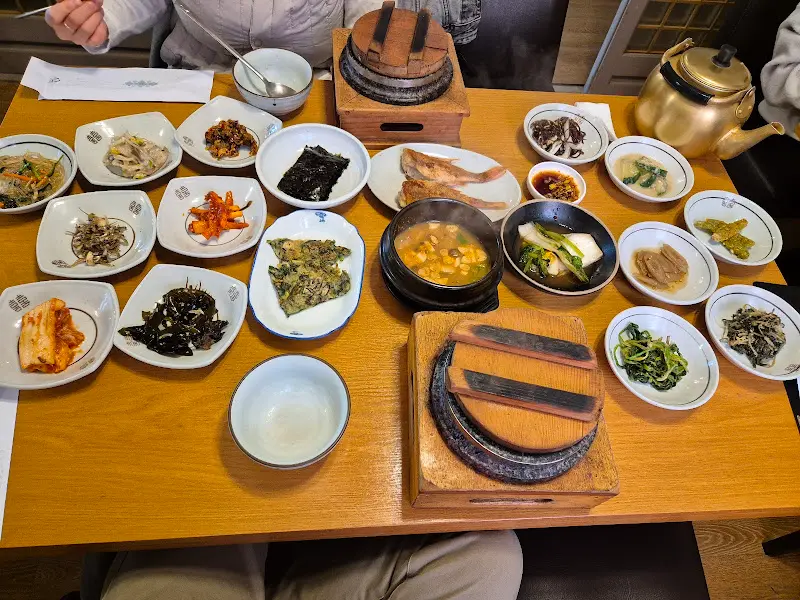 테이블 전체 샷