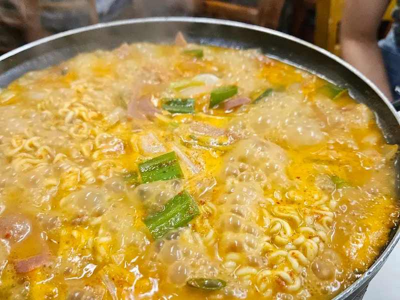 모박사 부대찌개 라면 사리