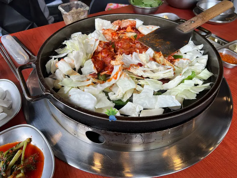 김래하 닭갈비 닭갈비 익어가는 모습
