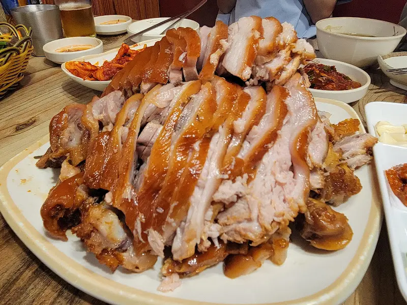 푸짐한 양에 놀라고, 맛에 감탄하다