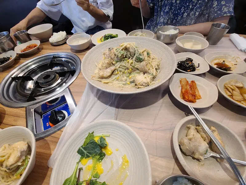 푸짐한 아구찜 한 상 차림