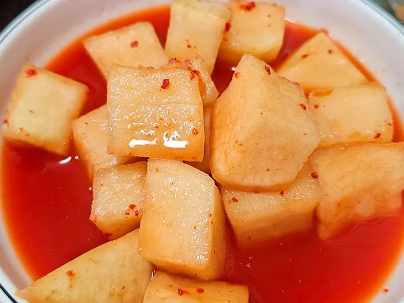 맛깔스러운 깍두기