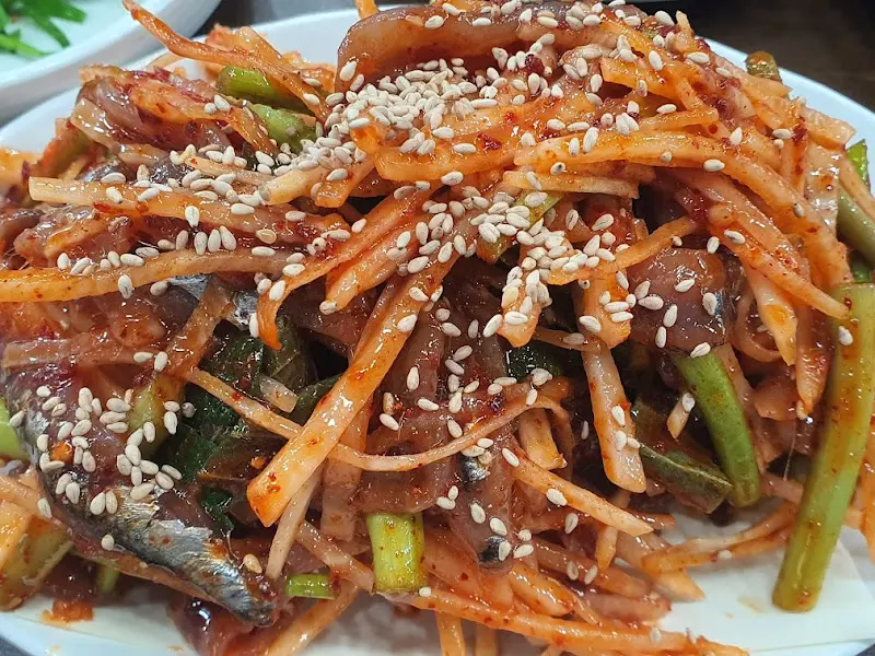 멸치회무침