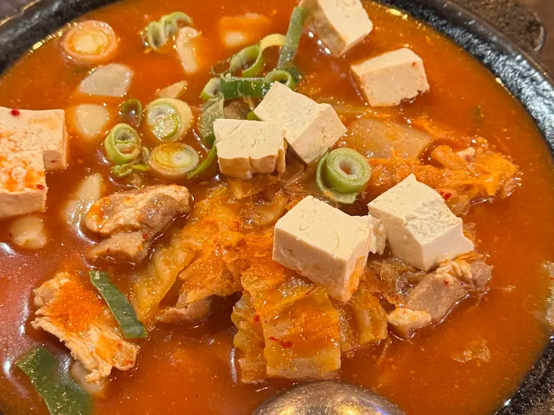 무쇠 불판 김치찌개