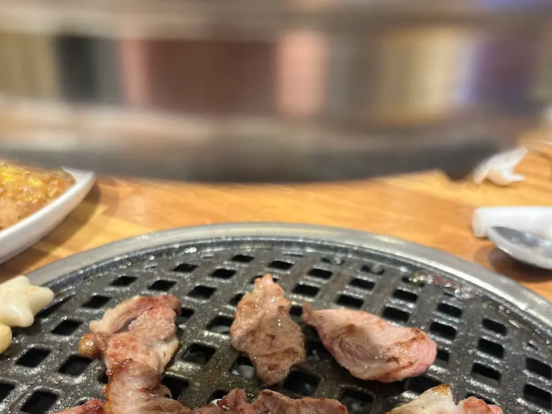 숯불 위 돼지고기