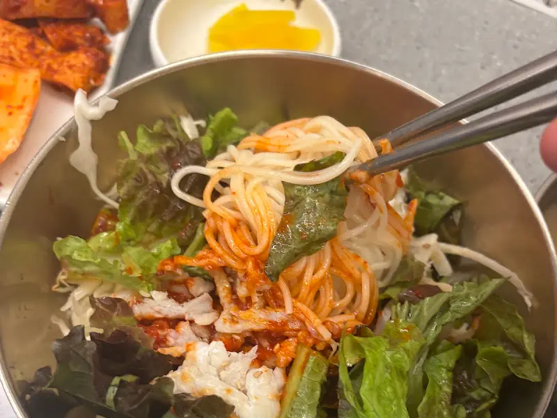 윤기가 흐르는 충무김밥