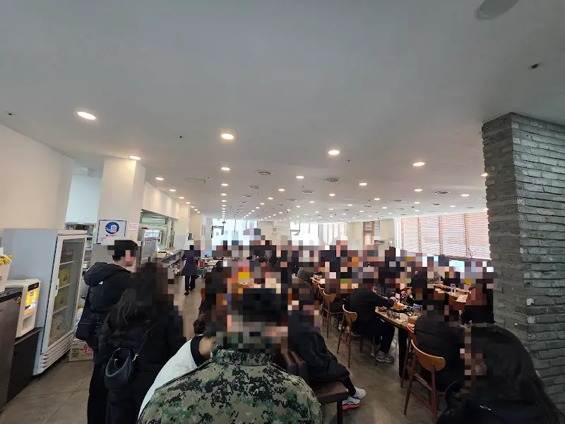 봉용불고기 내부 전경