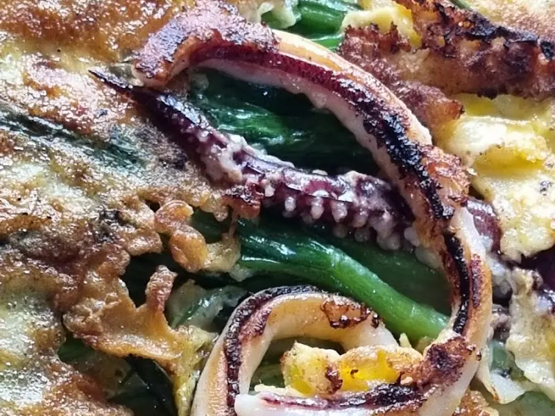 해물이 듬뿍 들어간 해물파전