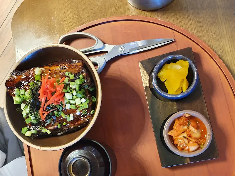 만코구의 차슈 덮밥 클로즈업