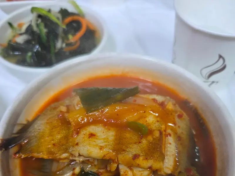 가자미조림 한상차림