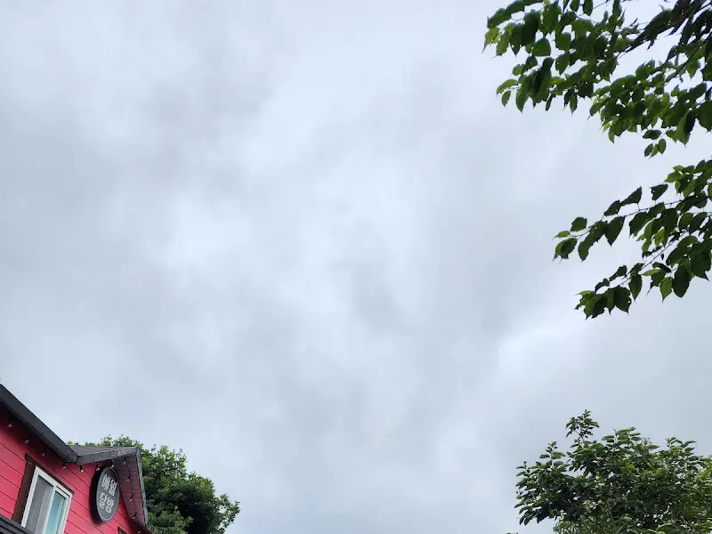 참솔 식당 건물 외관