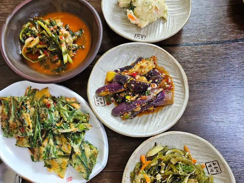 곤드레밥과 반찬