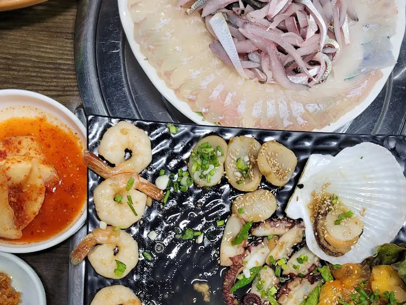 싱싱한 해산물 한 상