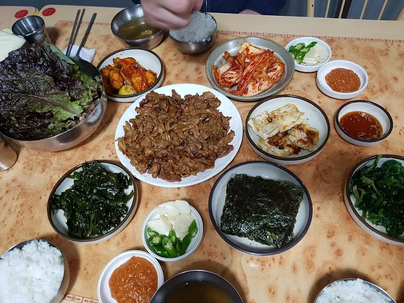 모테구이와 쌈 채소