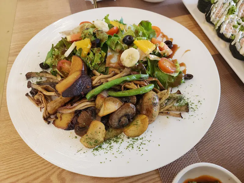 버섯 샐러드