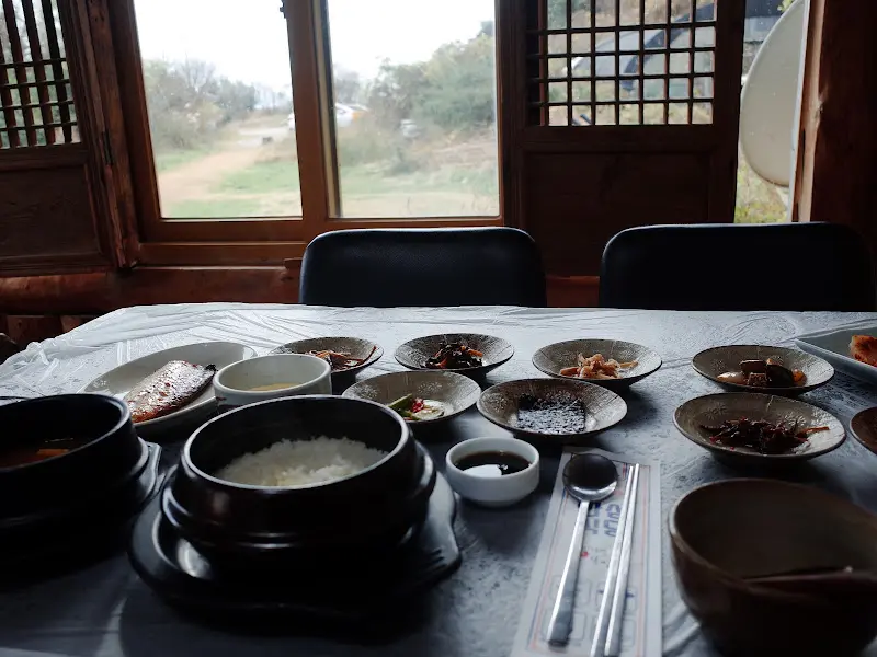 창밖으로 보이는 풍경