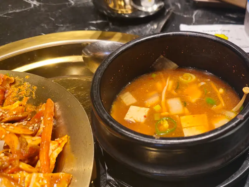 매콤한 된장찌개의 모습