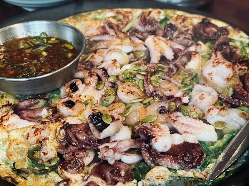 쭈꾸미 파전 전체샷