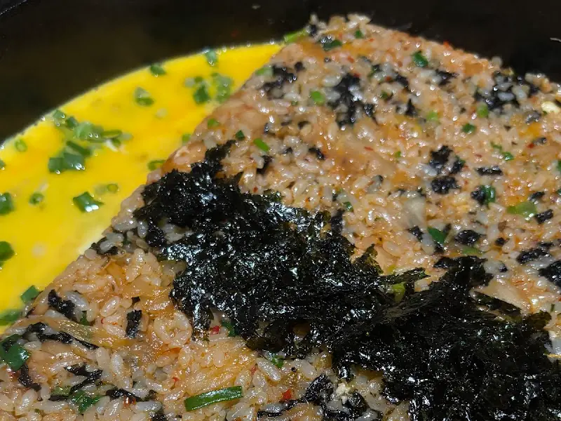 김치볶음밥 디테일 샷