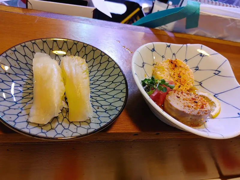 광어회 초밥과 광어 간