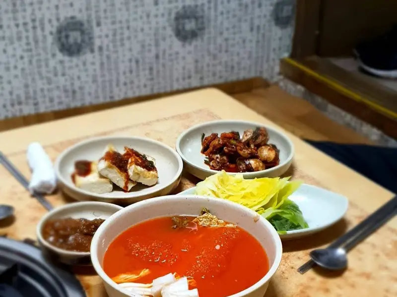 정갈한 밑반찬