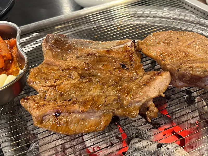 돼지갈비 디테일 샷