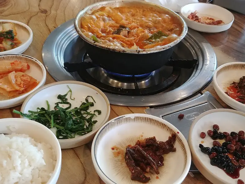 푸짐한 한 상 차림