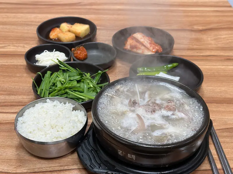 순대국밥 한 상 차림
