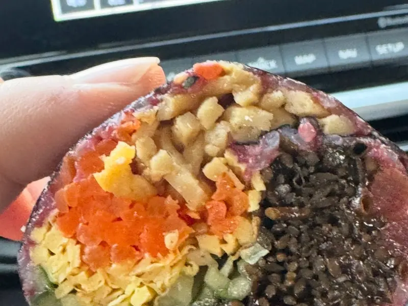 사리원 손만두 김밥 단면