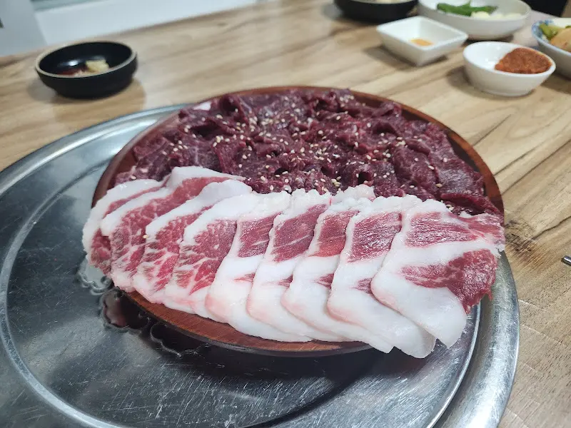 생고기 반 접시