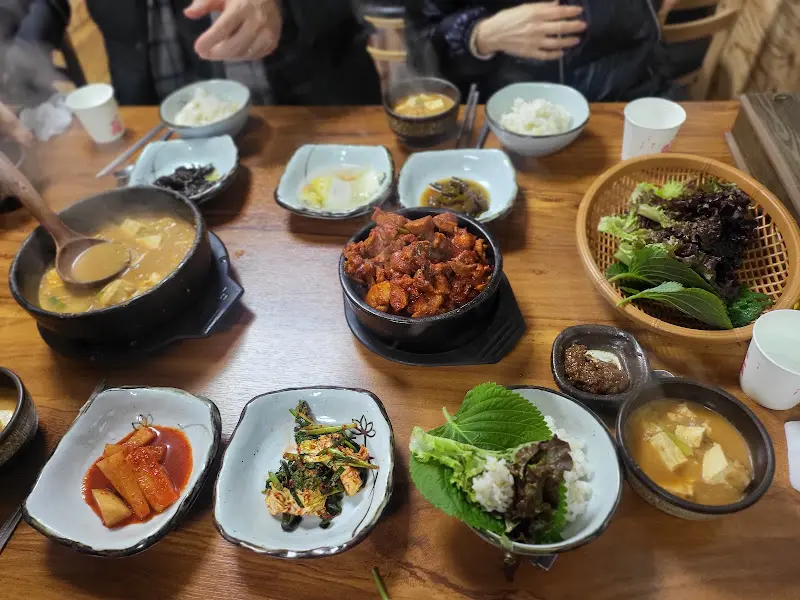 푸짐한 한상차림