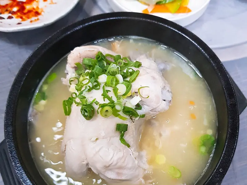 인산인해 삼계탕