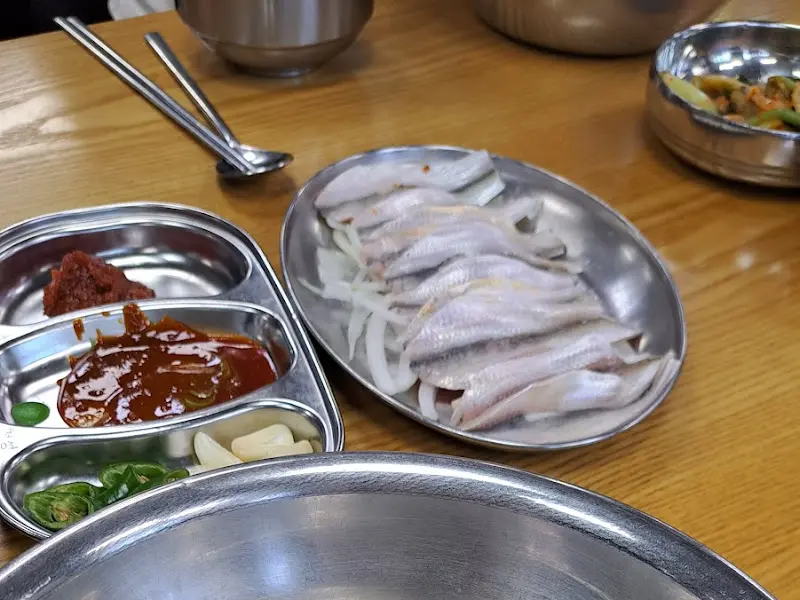 밴댕이회 근접샷