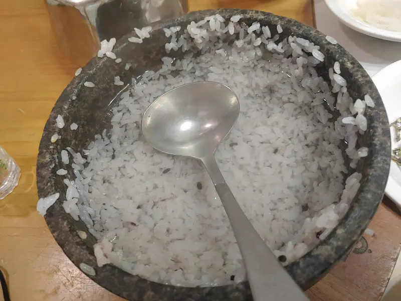 청아한정식의 찰밥