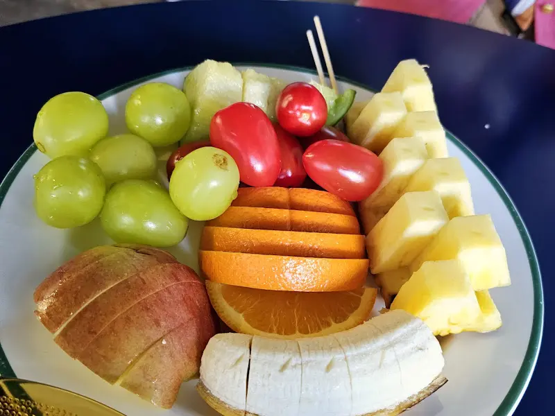 다채로운 과일 안주