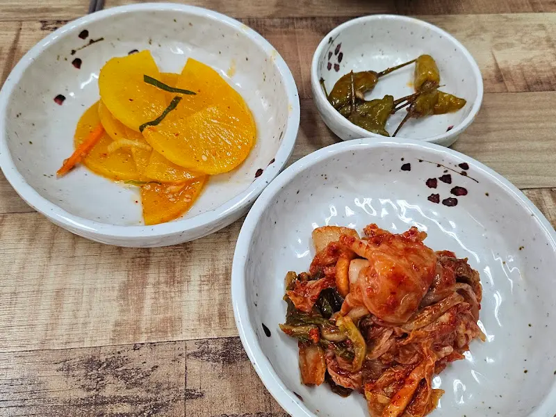 콩국수와 곁들여 먹기 좋은 반찬들