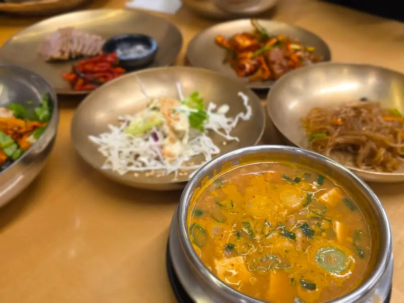 청국장 한 상 차림