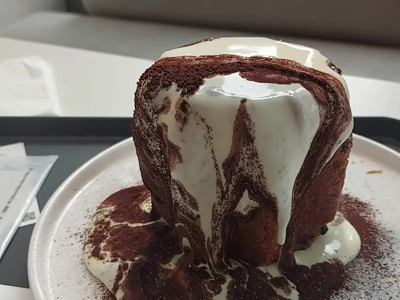 크림이 듬뿍 올라간 '은하수' 빵