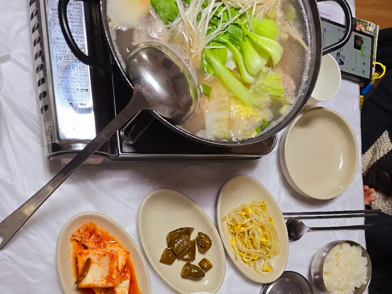 젓국갈비 한 상 차림