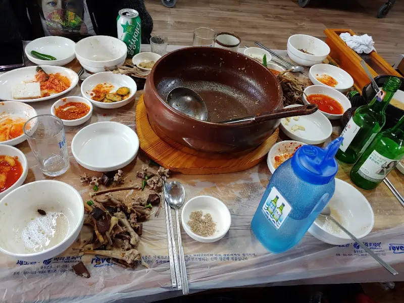 식사를 마친 테이블